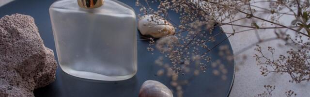 Želite da mirišete kao odmor na Mediteranu? Tajna je u ovih 8 parfemskih nota