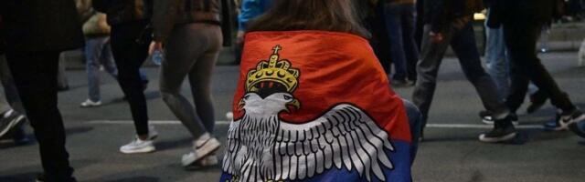 Studenti PMF Novi Sad: Džabe vam crtanje zastave, svi znamo da ste lopovi i izdajnici