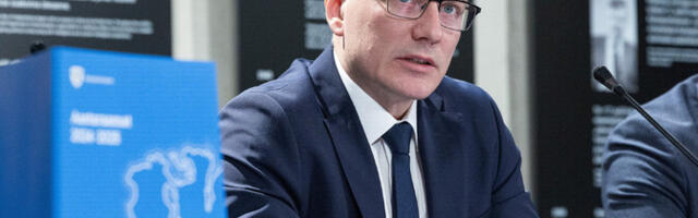 Otse 10.30: kaitsepolitsei tutvustab aastaraamatut