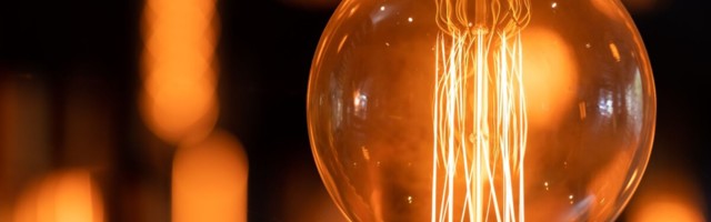 Kuidas e-kaubandus aitab lahendada müügiga seotud probleeme? Lisaks e-raamat!