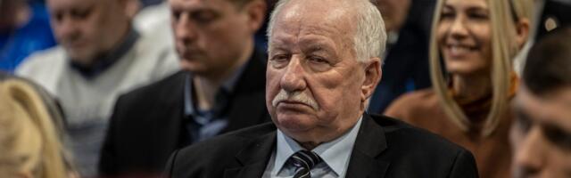 Pidu katku ajal! Loksa linn on miinuses, kuid linnaisade palgad kasvavad mühinal