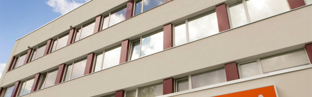 Lääne-Tallinna Keskhaigla kolm töötajat andsid positiivse COVID-19 proovi