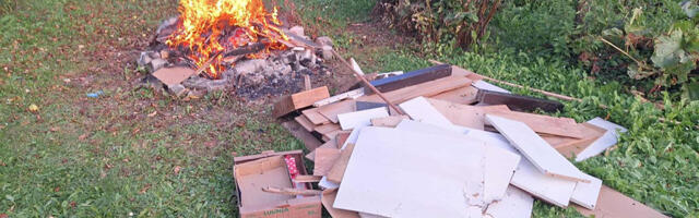 Põltsamaa vallas põletati lõkkes ehitusmaterjali, päästjad sekkusid