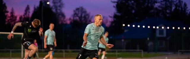 JÄTKAB KARIKASARJAS | FC Hiiumaa alistas Viljandi Tuleviku