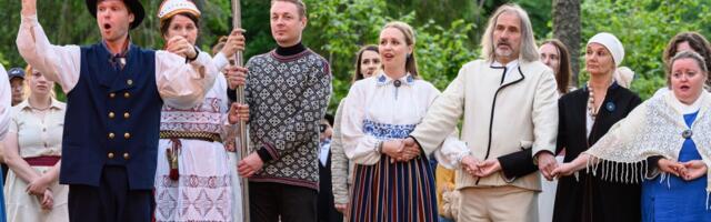 Võrumaal süttis XIII noorte laulu- ja tantsupeo tuli