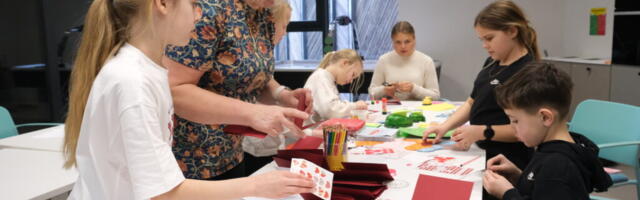 GALERII | Kärdla Noortekeskuses meisterdati sõbrapäevakaarte