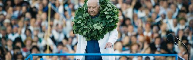 Juuli alguses laulupeopuldis kukkunud Neeme Järvi pääses haiglast välja  