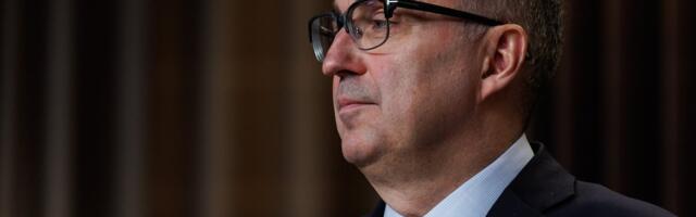 Minister Sutt_ juhitavate elektrijaamade ehitamisega ei peaks viivitama