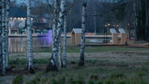 Tuttava linna tuled  – Inimlikult eksitav Elva