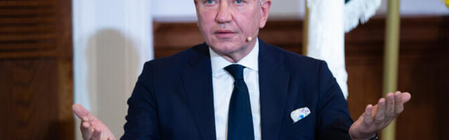 Endine Eesti Panga president Vahur Kraft liitus Parempoolsetega