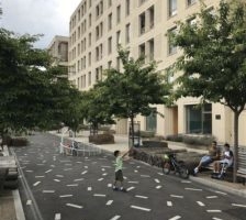 Kelle huvides on seatud eluruumidele nõuded?