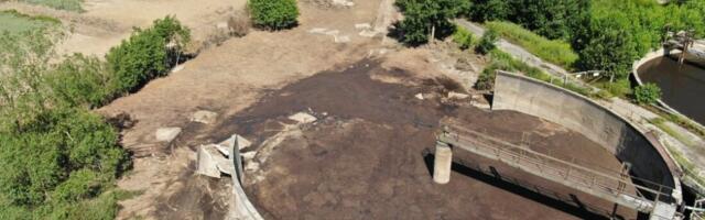 Jõelähtme jõkke voolas kanasõnnikuga kokku puutunud vihmavesi