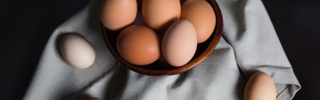 Sa ei mõista, miks mõned naised on nii saledad? Need on VIIS toiduainet, mida nad söövad
