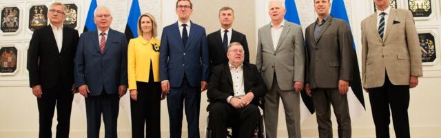 VIDEOD JA FOTOD | Endised peaministrid kohtusid Rüütelkonna hoones. Kallas_ Alaska kohtumine on edukas juhul, kui Putin nõustub vaherahuga