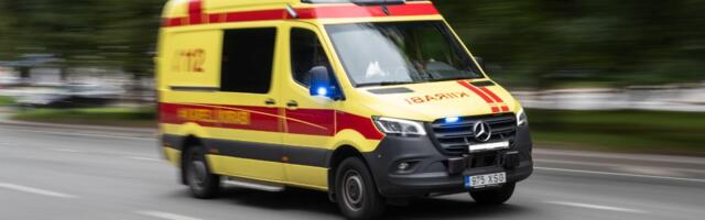 Sõiduautolt löögi saanud jalakäija suri haiglas