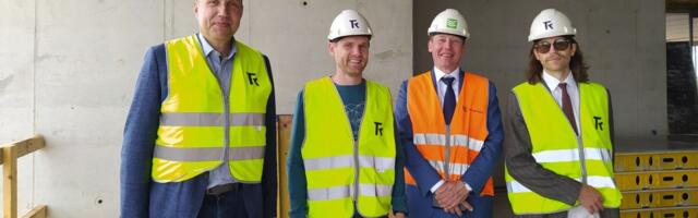 Eile olid Viljandi haiglas külas Soome suursaadik  ja majandusnõunik