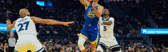 Curry naasis vigastuspausilt 39 punktiga, aga võidu võttis Timberwolves