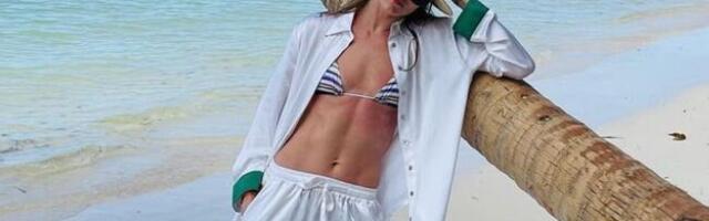 KLÕPSUD: SUPERMODELL KARMEN PEDARU näitas lameda kõhu salanippe