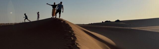 Kolme lapsega Lähis-Idas: just siis, kui olime lennujaamas, läks õhuruum kinni. Järgnesid sireenid, paugud, toss. Päästjaks sai Omaan