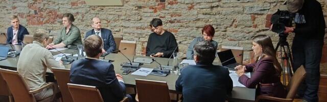 Koalitsioonisaadikud lahkusid korruptsioonivastase erikomisjoni arutelult