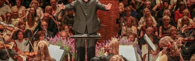 Galerii: Pärnu muusikafestival algas maestro Neeme Järvi dirigeerimisel