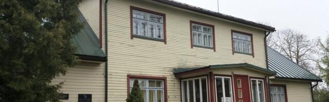 Suured omavalitsused otsivad tühjaks jäänud vallamajadele omanikke