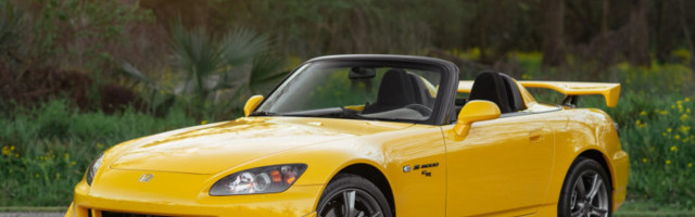 Täiuslik kaalujaotus ja nurgakaalumine – milleks need sportauto puhul head on?