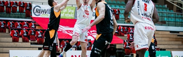Lihtsurelike finaal. Rapla ja Pärnu alustavad suurt heitlust