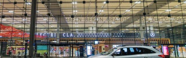 Berliini lennujaamas peatati ajutiselt lennuliiklus drooni märkamise tõttu