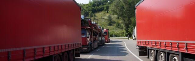 Teretnjaci na izlazu iz Srbije čekaju pet sati na graničnom prelazu Šid