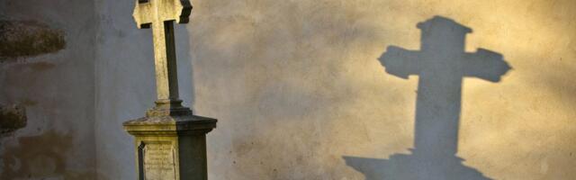 Kõhe kohting ideaalse mehega, kes esimesel deidil oma surnud ema tutvustas