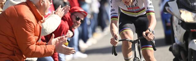 SLOVENAC OSVOJIO JEDNU OD NAJIZAZOVNIJIH TRKA: Pogačar pobedio u Trci kroz Flandriju treći put u karijeri