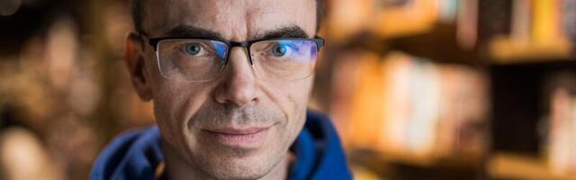 SAHINAD | Mikseri hitt-teos on saadaval vaid ajateenijate raamatukogus