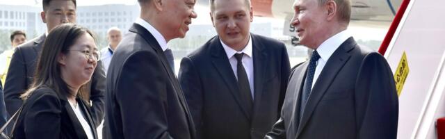 Vladimir Putin maandus Hiinas