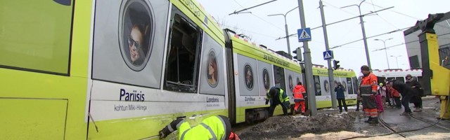 Reporter: Tallinnas põrkasid kokku tramm ja kaubik