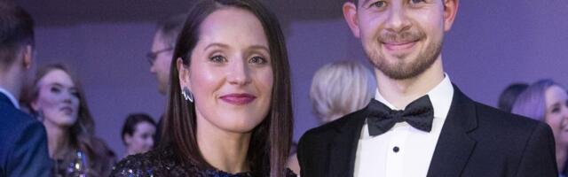 KLÕPSUD | „Elu koolilapsega alaku!“ Sandra Sillamaa ja Jalmar Vabarna poeg alustas kooliteed