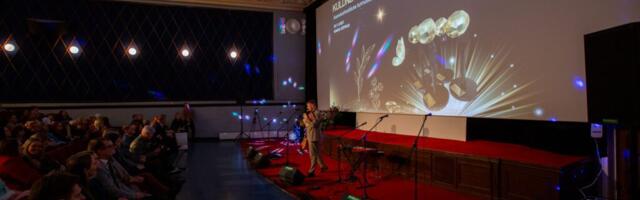 VIDEO JA GALERII. Kuldne Kartul galal tunnustati asendushoolduse parimaid