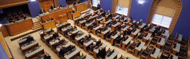 Riigikogu juhatus tõstis parlamendiliikmete autokompensatsiooni summat 