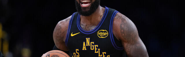 Väljakule naasnud LeBron James tegi NBA ajalugu