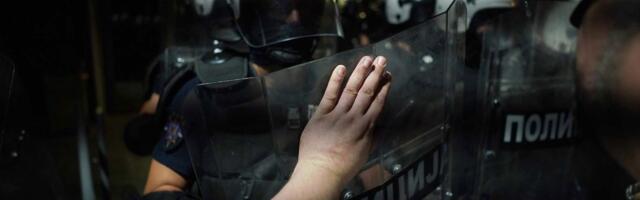 „Ne mogu dve, tri hiljade kriminalaca da budu strana u građanskom ratu“: Da li je Vučić u stanju da mirno preda vlast?