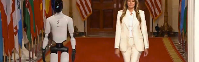 USA esileedi saabus Valge Maja tippkohtumisele koos humanoidrobotiga