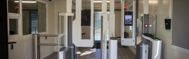 Saatses alustas tööd kohalikele elanikele mõeldud automaatne piiripunkt