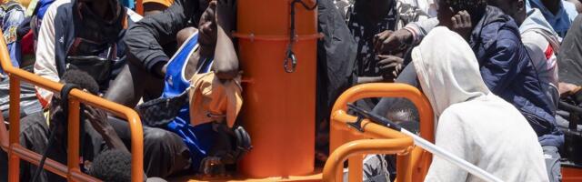Kanaari saarte lähistel päästeti vähemalt 227 migranti. Varem hukkus üle 30