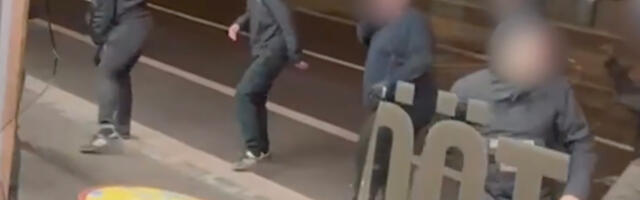 Helsingis oli grupikaklus, osalejad võetakse vahi alla