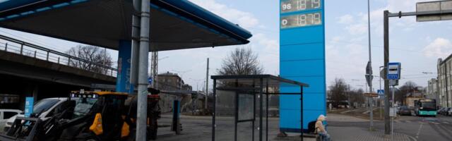 Tanklad vedasid märtsis jaekaubanduse käibe 7% plussi