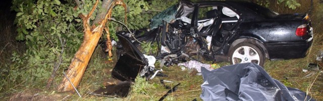 Toila lähedal hukkus liiklusõnnetuses noor mees