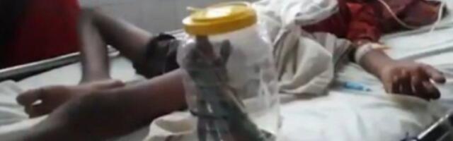 Poiss püüdis oma mullasöömise harjumust ravida, aga veel hullemal meetodil