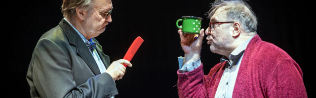 Vanad nukunäitlejad mängivad viimast etendust