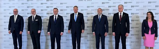 President Alar Karis B9 kohtumisel: vajame NATO idatiival tugevamat sõjalist heidutust