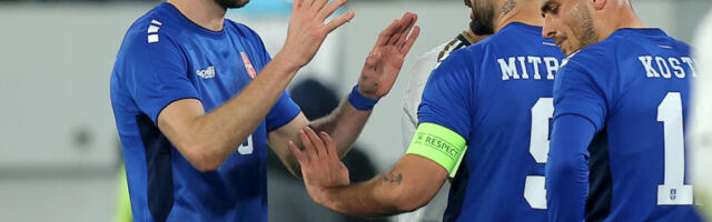 Navijači jednu stvar hitno traže od Paunovića, ovog čoveka dižu u nebesa (FOTO)